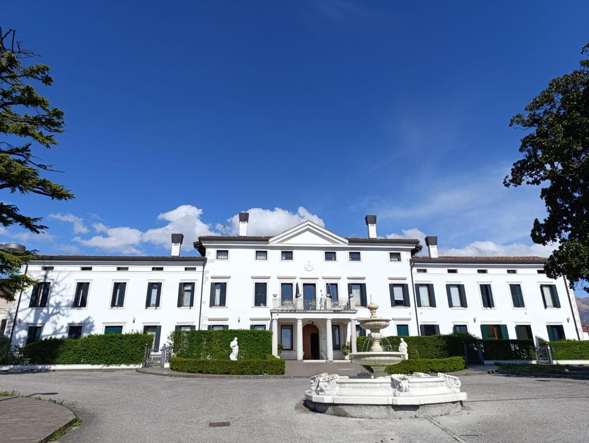 Villa Marini Trevisan Aviano Exteriör bild