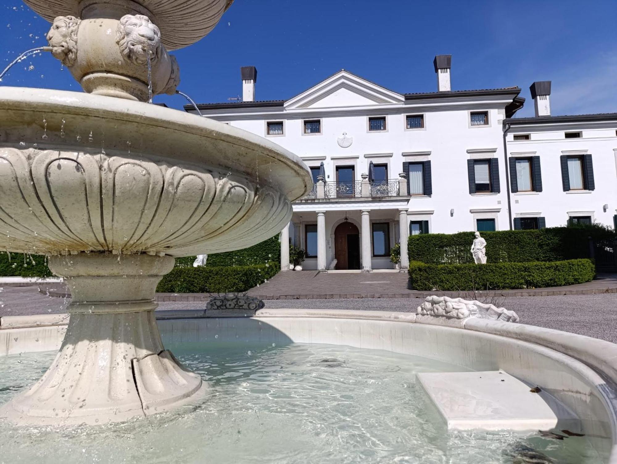 Villa Marini Trevisan Aviano Exteriör bild